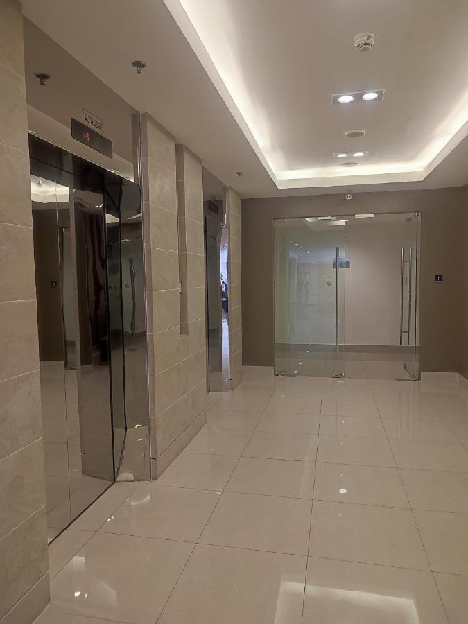 Sea Residences Moa Condotel By Ruffa Manila Exterior photo